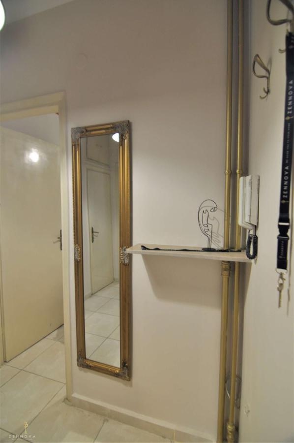 Zennova #4 Vintage City Center Apt 테살로니키 외부 사진